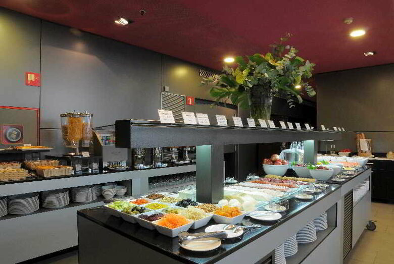 Hotel Occidental Atenea Mar - Adults Only