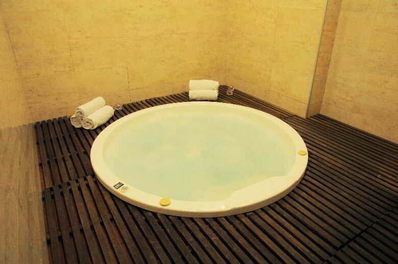 Hotel Occidental Atenea Mar - Adults Only
