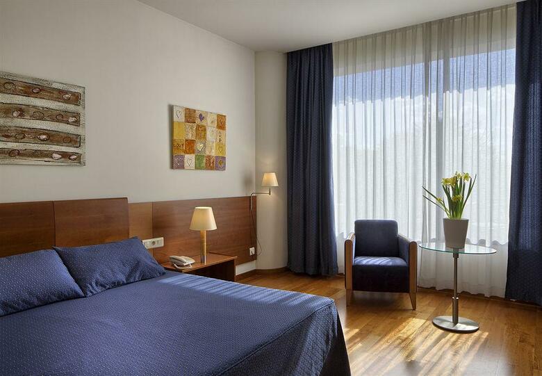 Hotel Arrahona