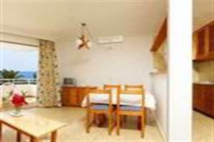 Apartamentos Green Line Bon Sol