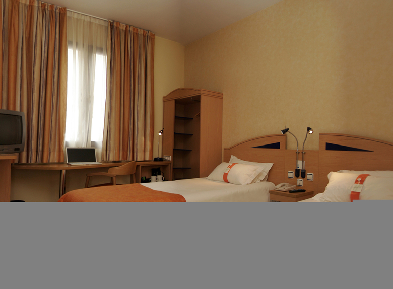 Hotel Holiday Inn Express San Sebasti�n de Los Reyes