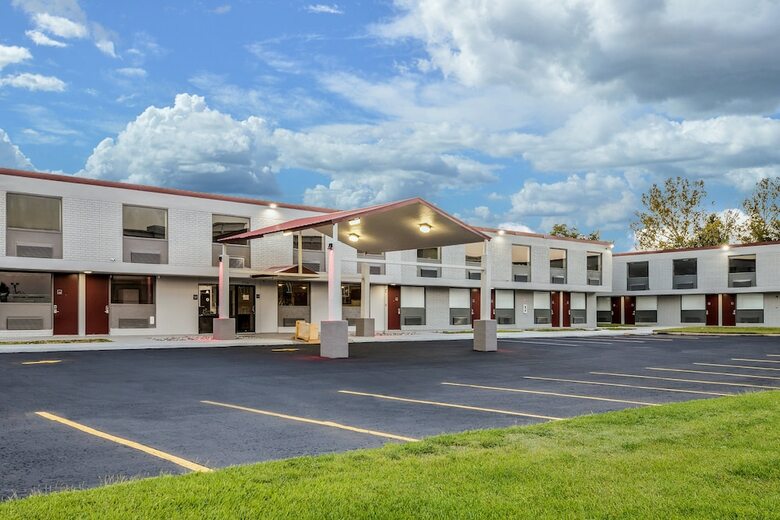 Hotel Econo Lodge Inn And Suites