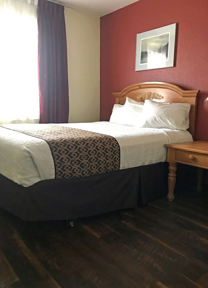 America's Best Value Inn Executive Suites & Hotel