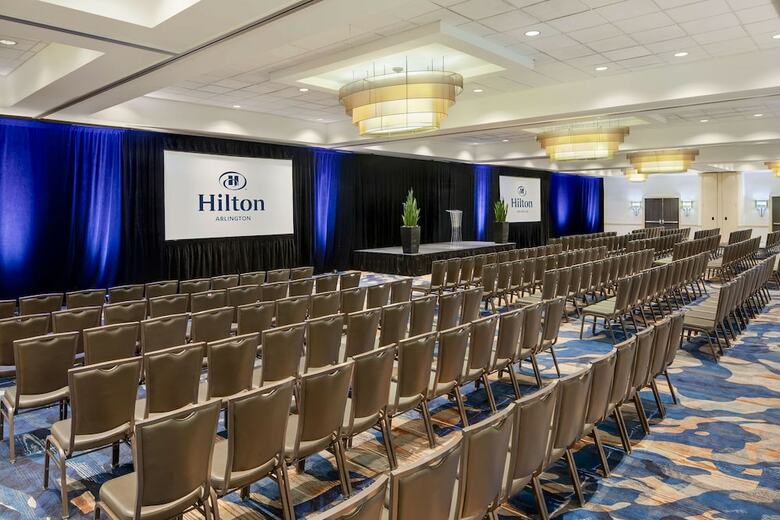 Hotel Hilton Arlington