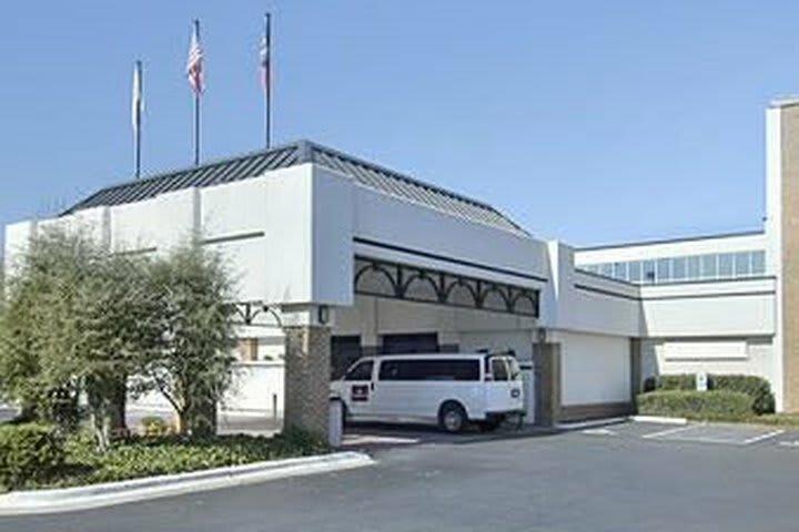 Hotel Ramada Airport Conference Center