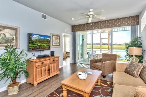 Apartamentos Vicenza Golf Condo At The Lely Resort