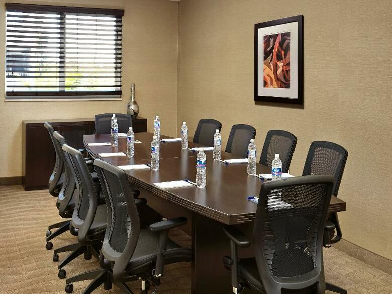 Hotel Holiday Inn Express Naples Downtown 5th Avenue