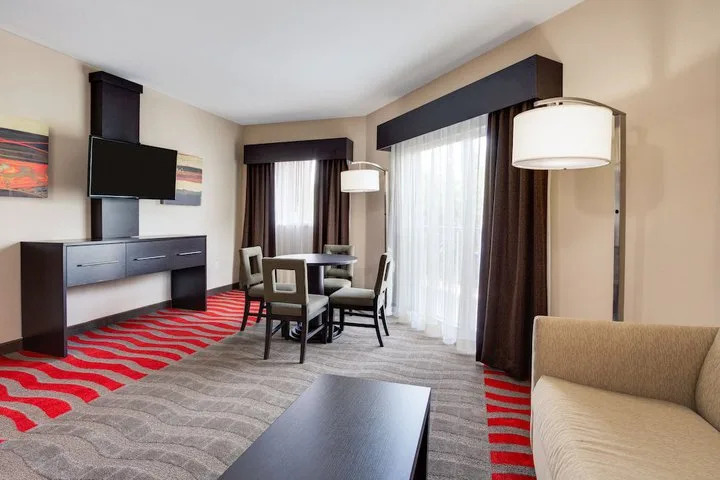 Hotel Holiday Inn Express Naples Downtown 5th Avenue