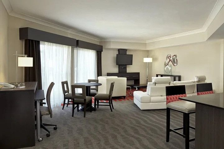 Hotel Holiday Inn Express Naples Downtown 5th Avenue