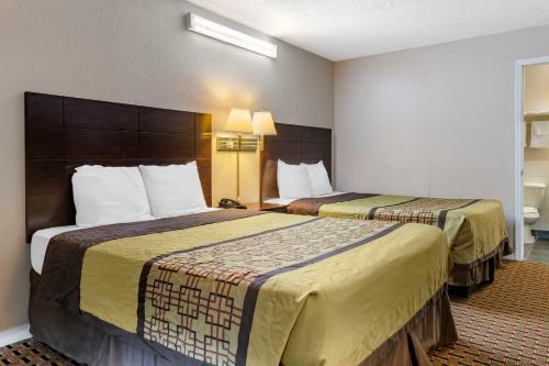 Motel Rodeway Inn - New Port Richey