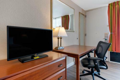 Hotel Quality Inn And Suites Conference Center