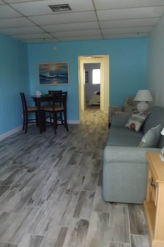 Malibu Resort Motel