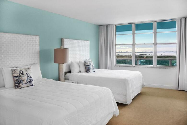 Apartamentos Seacoast Suites
