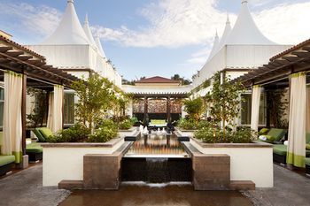 Hotel Eau Palm Beach Resort & Spa