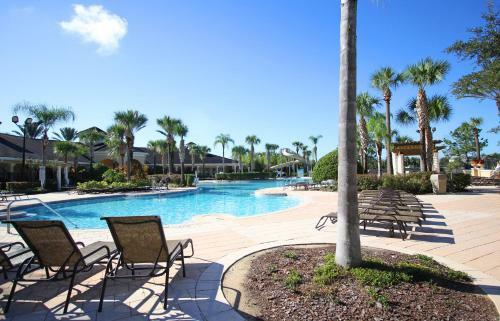 Spacious Vacation Home Rental House 77tb12