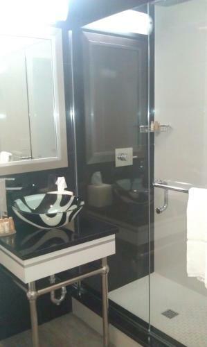 Hotel Lotus Boutique Inn And Suites