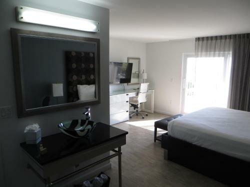 Hotel Lotus Boutique Inn And Suites