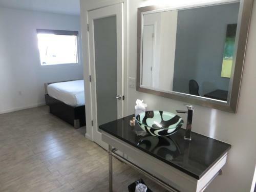 Hotel Lotus Boutique Inn And Suites