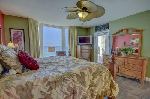 Hotel Emerald Beach Resort By Resort Collection