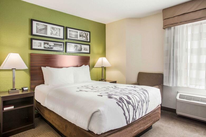 Hotel Sleep Inn Airport