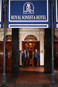 Royal Sonesta Hotel