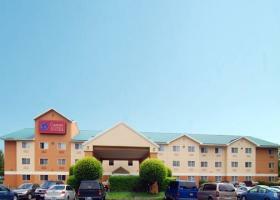 Hotel Comfort Suites Portland Airport