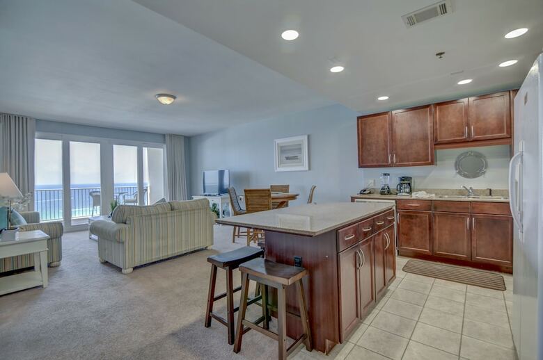 Aparthotel Laketown Wharf By Resort Collection