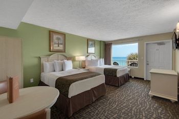 Hotel Legacy By The Sea