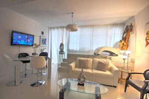 Deluxe Studios And Apartments At The Shelborne