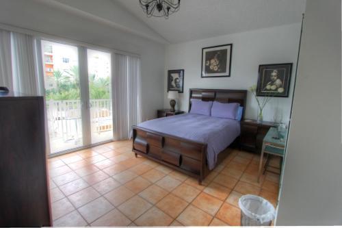 Deluxe Studios And Apartments At The Shelborne