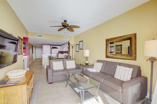 Hotel Majestic Beach Resort Tower 2 By Panhandle Getaways