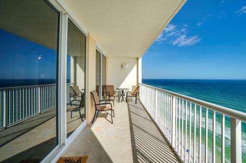 Hotel Majestic Beach Resort Tower 2 By Panhandle Getaways