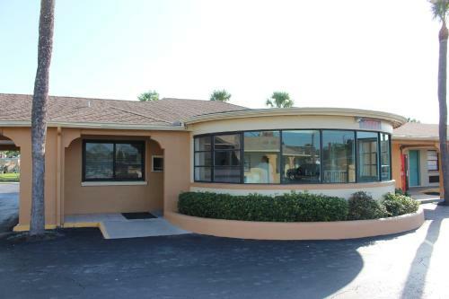 Motel Scottish Inns Lion Inn