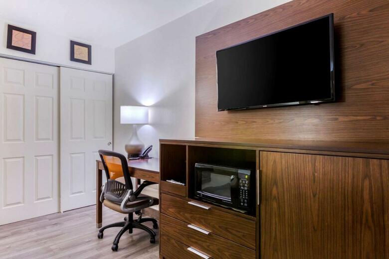 Hotel Comfort Suites Sabino Canyon