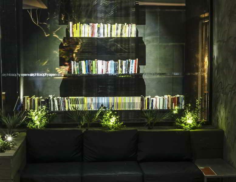 UNA Hotel One