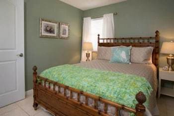 Bed & Breakfast Bayfront Marin House