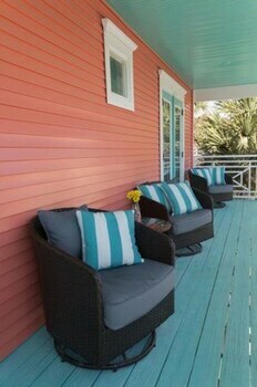 Bed & Breakfast Bayfront Marin House