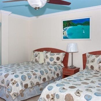 Plaza Beach Hotel - Beachfront Resort