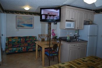 Hotel Bayview Plaza Waterfront Resort