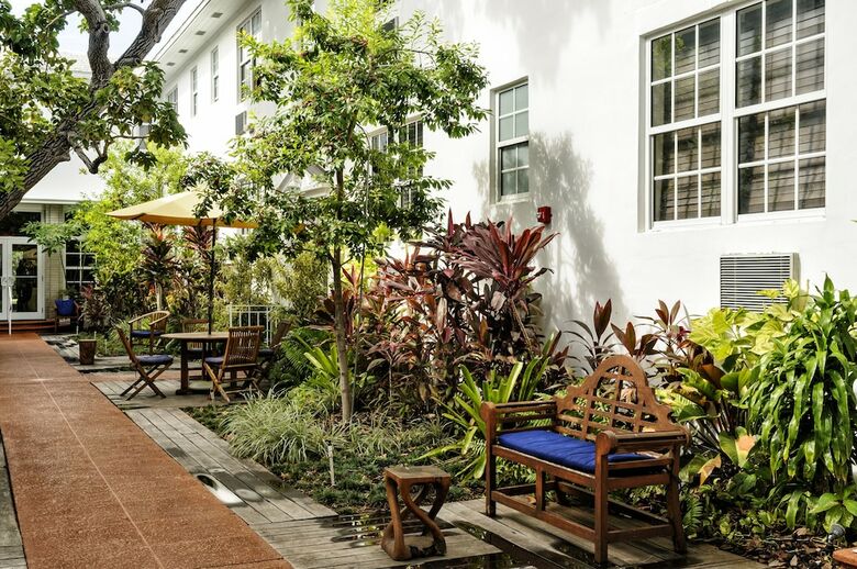 Aparthotel Tradewinds Apartment Hotel Miami Beach