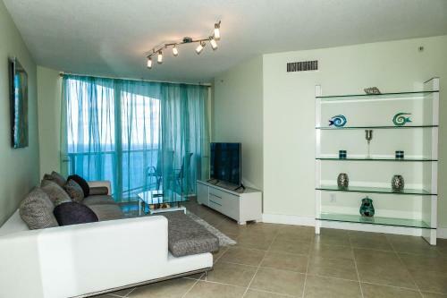 Apartamentos La Perla Condominium On The Beach