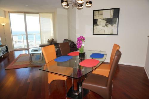 Apartamentos La Perla Condominium On The Beach