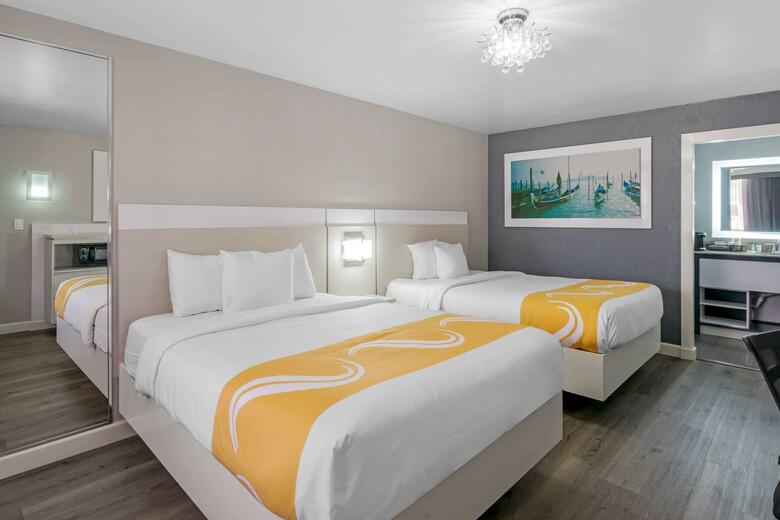 Hotel Clarion Inn Tampa - Brandon