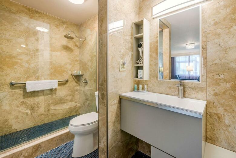 Hotel Clarion Inn Tampa - Brandon