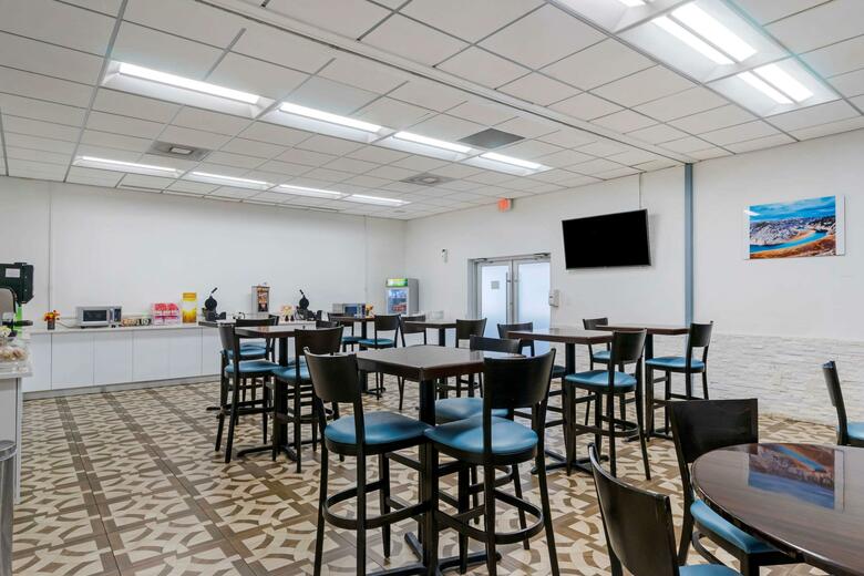 Hotel Clarion Inn Tampa - Brandon