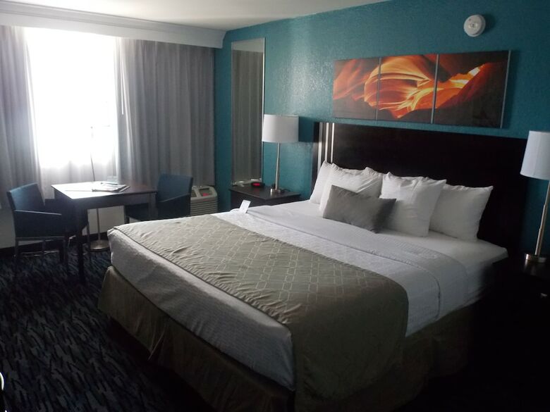 Hotel Clarion Inn Tampa - Brandon