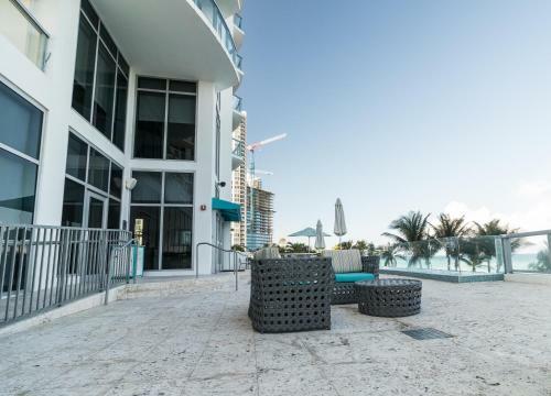 Marenas Beach Resort Apartments