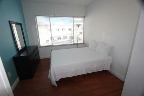918 Ocean Drive Apartments