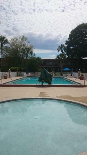Motel 6 Spring Hill Weeki Wachee