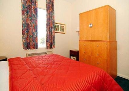Hotel Rodeway Inn Wesley Chapel
